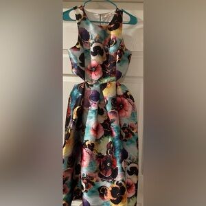 Multi colored women’s dress